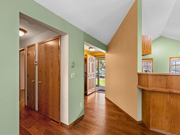 4th image of 3132 NE Tennessee Ln