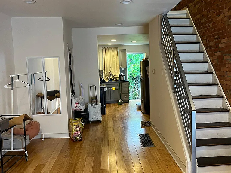 5131 Reno St — Photo 8