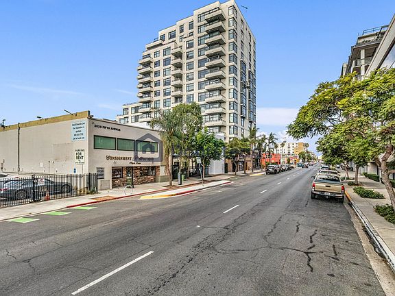 3rd image of 475 Redwood St #1205