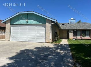 45016 8th St E, Lancaster, CA 93535