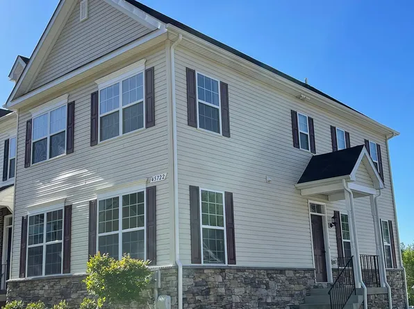 45722 Bethfield Way, California, MD 20619