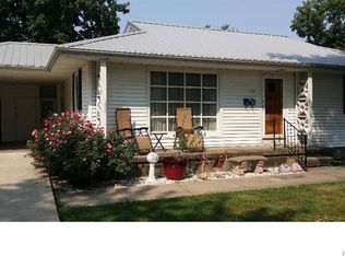 717 Prairie St, Monroe City, MO 63456