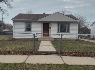 5924 N 40th St, Milwaukee, WI 53209