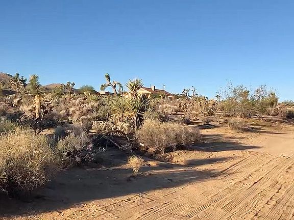 Sunburst Ave., Western View