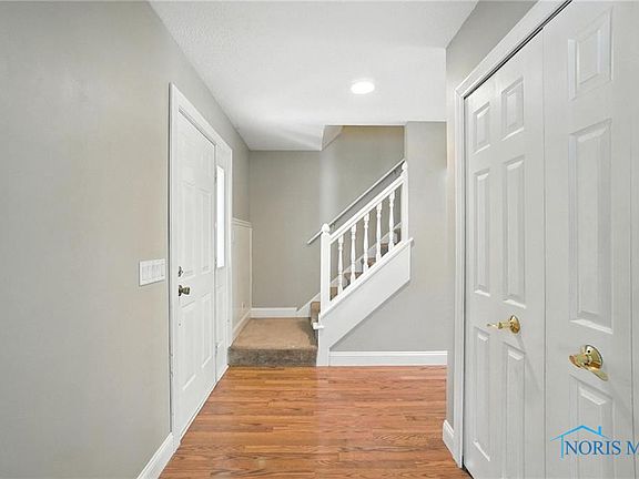 4th image of 6129 Burrwood Dr