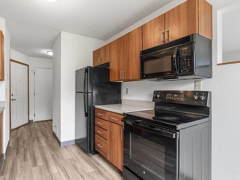 Mequon Trail Townhomes — Photo 35