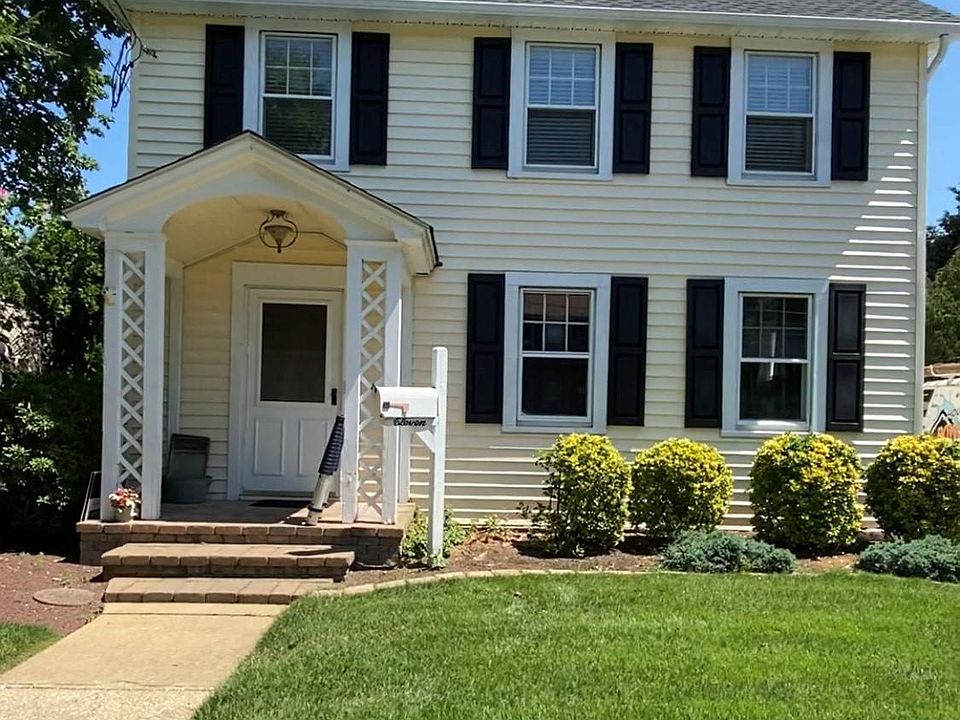 1st image of 11 Ernest Ave