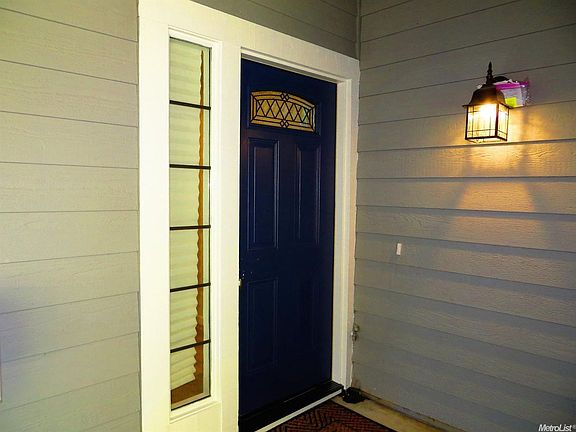 4th image of 3439 Smilax Way