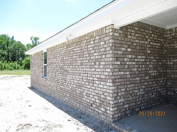 4th image of 583/581 Brushwood Dr