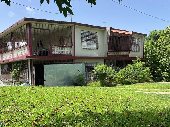448 Sector Lebron, San Sebastian, PR 00685