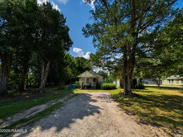 2623 Main Hwy, Breaux Bridge, LA 70517