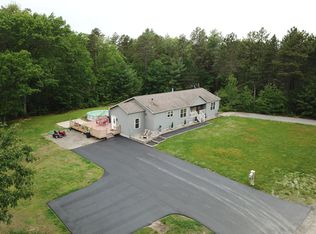 14 Old Kennebunk Rd, Lyman, ME 04002