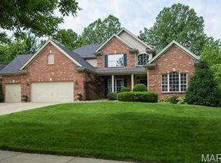 367 Palomino Hill Ct, Chesterfield, MO 63005