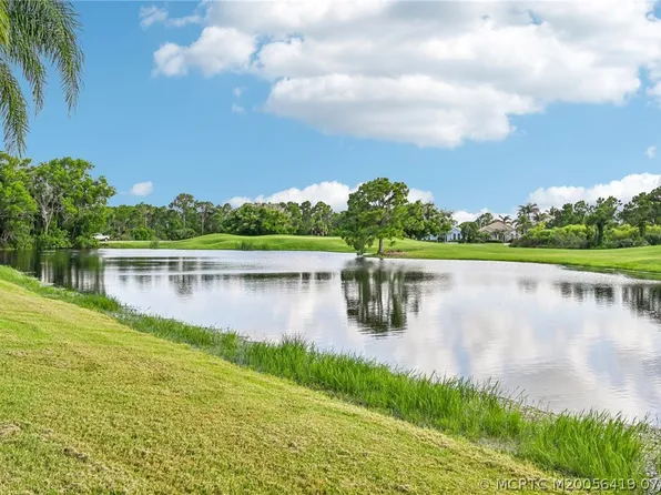 4516 NW Wandering Oak Ct, Jensen Beach, FL 34957