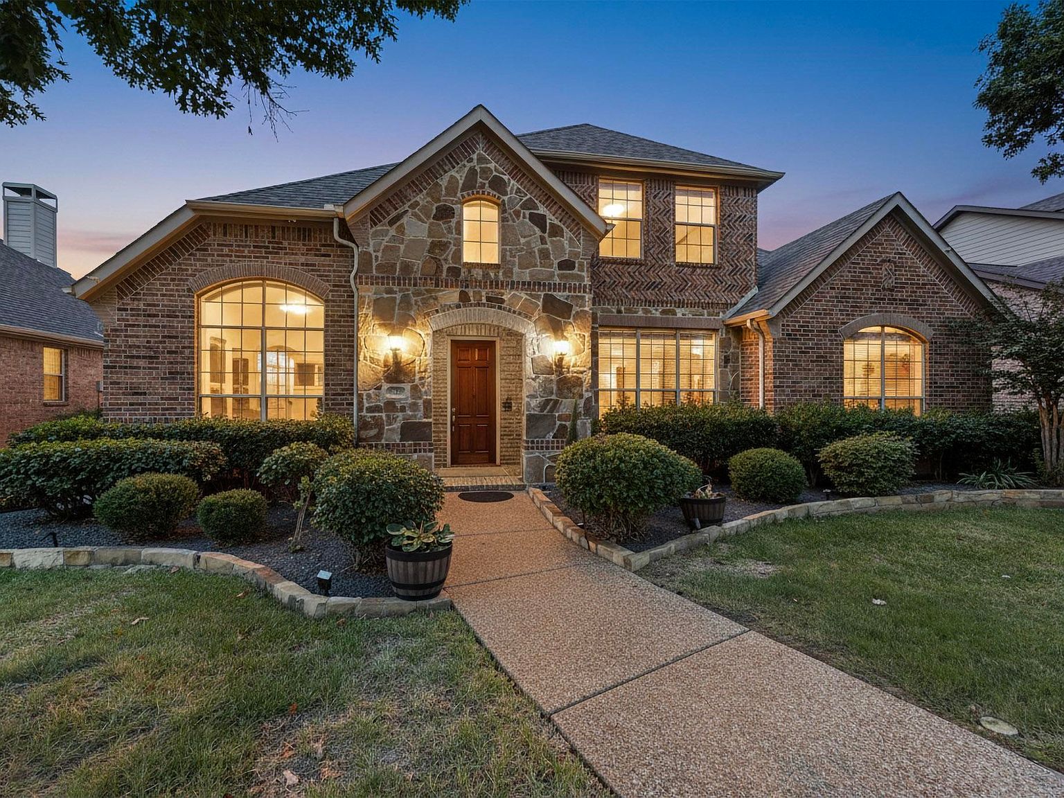 404 Broken Sword Dr, Lewisville, TX 75056 | Zillow