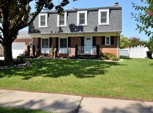 2212 Trant Lake Dr, Virginia Beach, VA 23454
