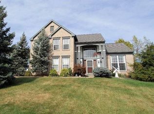 6150 Cherry Lane Farm Dr, West Chester, OH