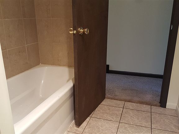 5th image of 3603 Jacqueline Dr