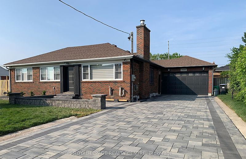 Mississauga House for rent - 3 Bedrooms in Mississauga