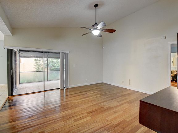 Home For Sale In Rainberry Lake
