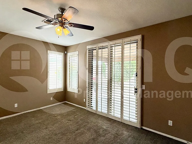 16609 S 16th Dr — Photo 38