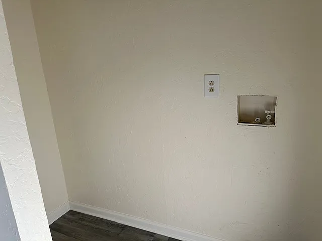 712 Walnut St — Photo 13