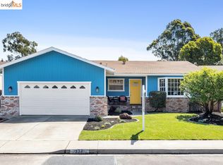 333 Danny Ct, Pinole, CA 94564