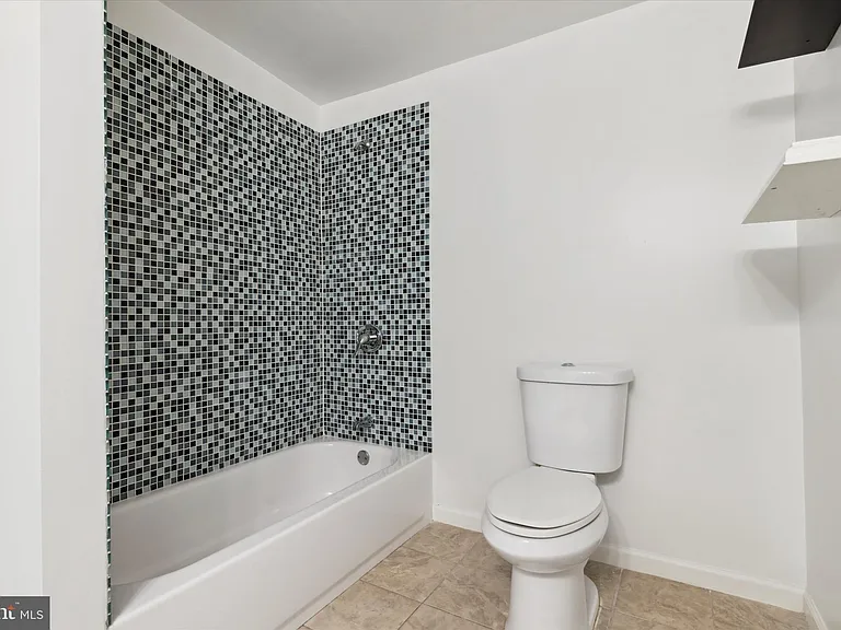 1723 N Willington St — Photo 19