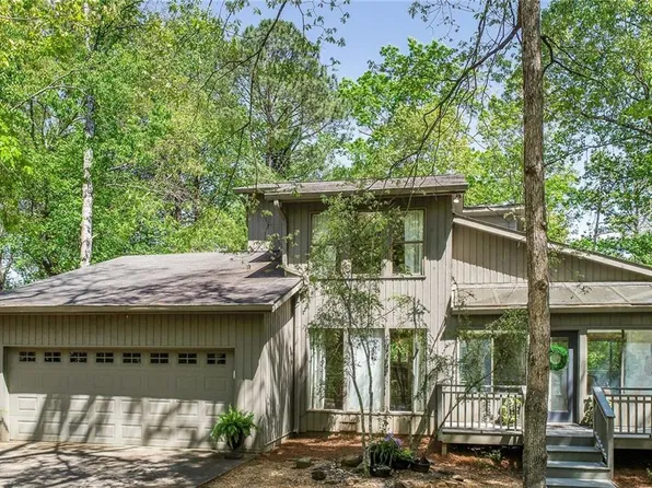 4242 Loch Highland Pkwy NE, Roswell, GA 30075
