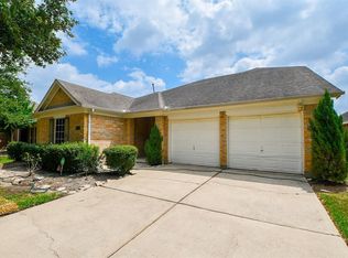 8718 Distant Woods Dr, Houston, TX 77095