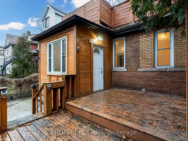 136 Ontario Ave #1 — Photo 28