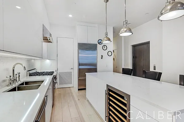 Rented by Caliber Associates | media 24