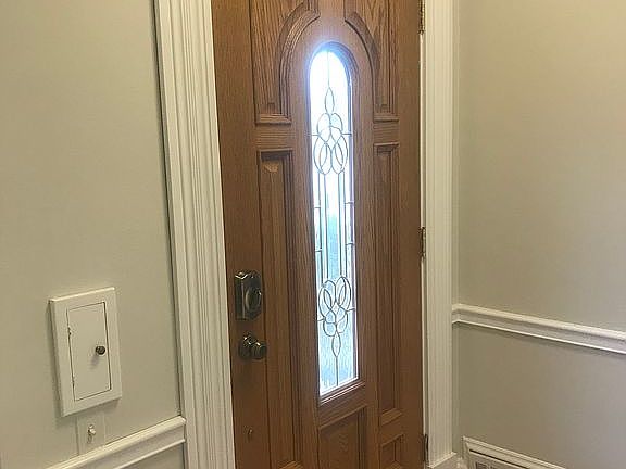 4th image of 7467 Shaftesbury Ave