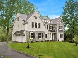 215 S Spring Mill Rd, Villanova, PA 19085