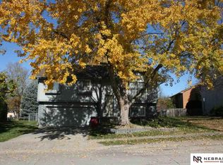 15514 Newell St, Omaha, NE 68138