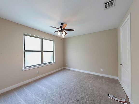 First floor guest bedroom and full bath!