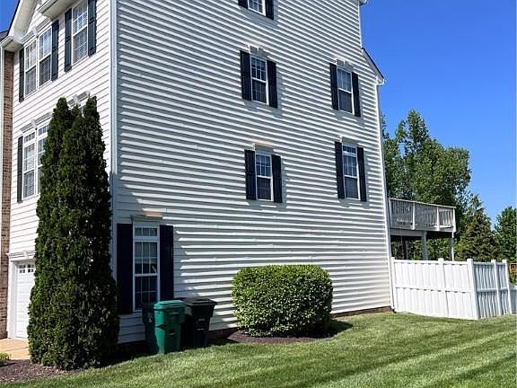 4th image of 8179 Belton Cir
