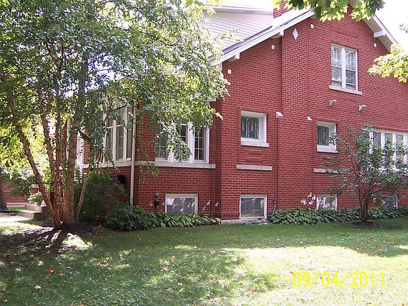 3rd image of 5062 N Menard Ave