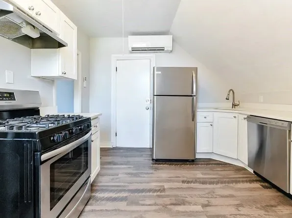 47 Appleton St APT 6, Quincy, MA 02171