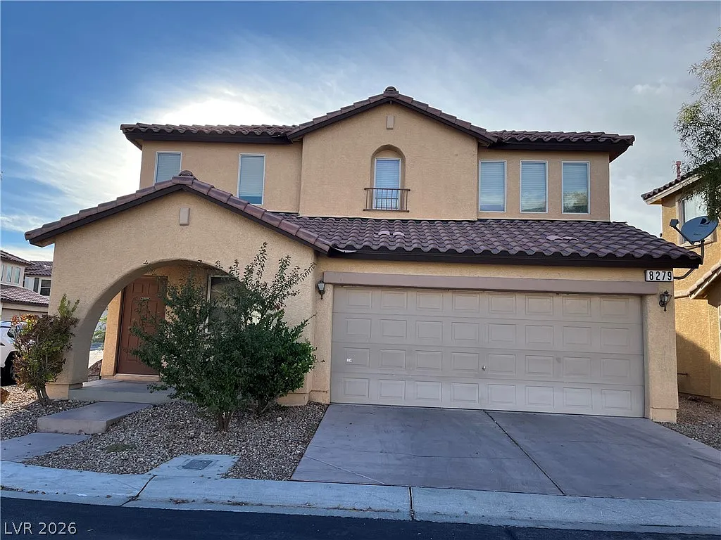 3 bed, 2.5 bath, 1476 sqft, $1,800 — Photo 1