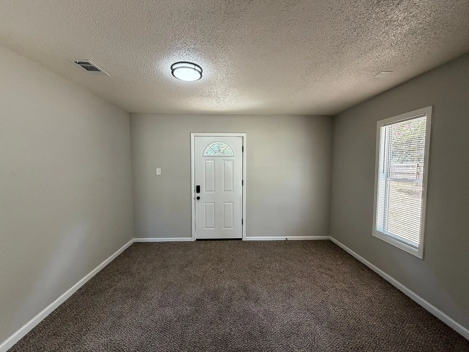 3313 Daphne Cove — Photo 3