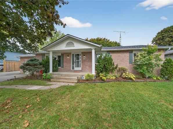 14 Chippewa St W, Haldimand County, ON N0A 1E0