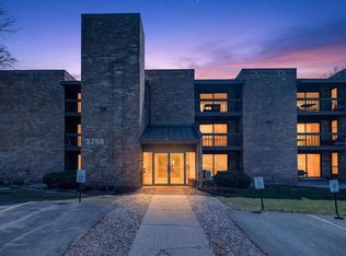 3759 North 88th STREET #306, Milwaukee, WI