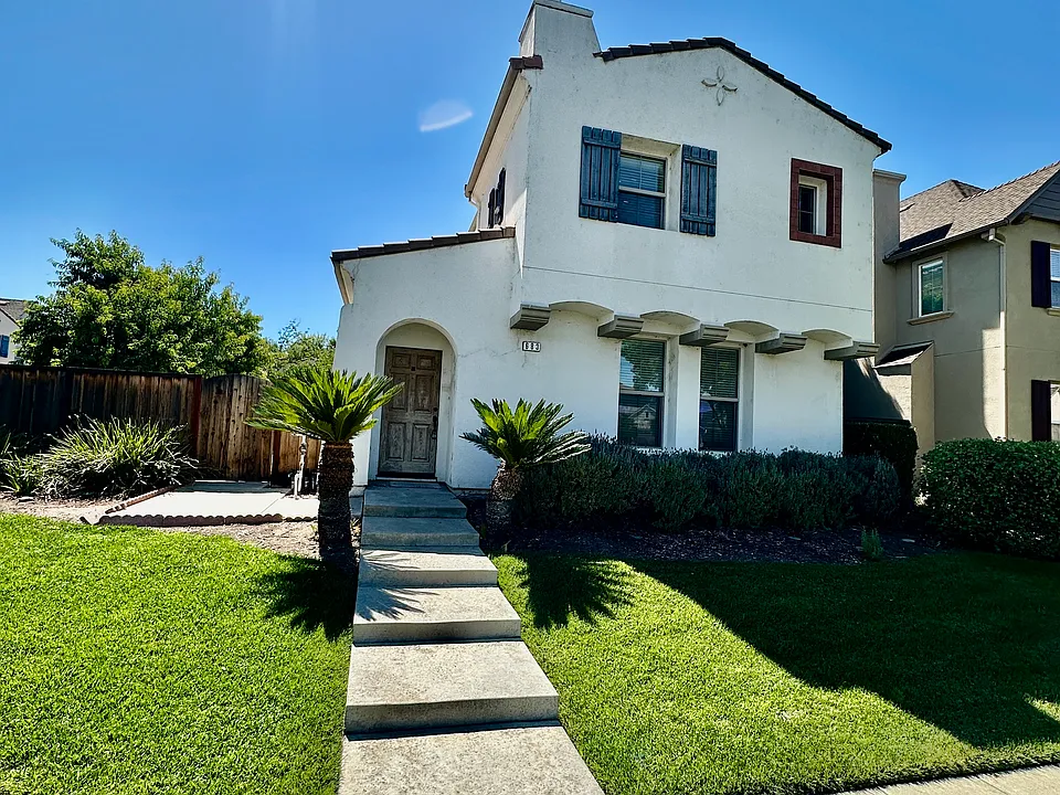 683 Castle Haven Dr