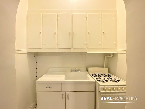 4th image of 4631 N Paulina St #4631106