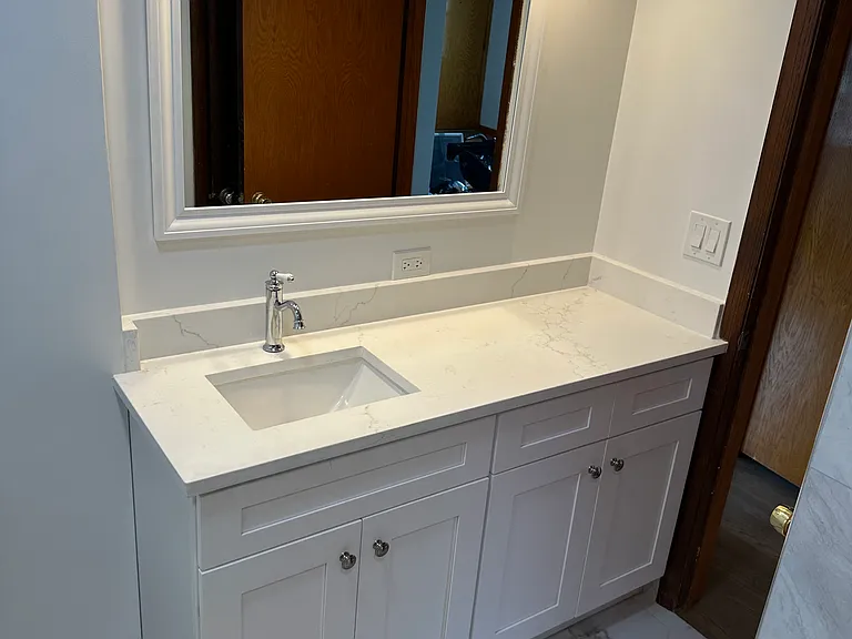 8600 W Berwyn Ave #2 — Photo 4