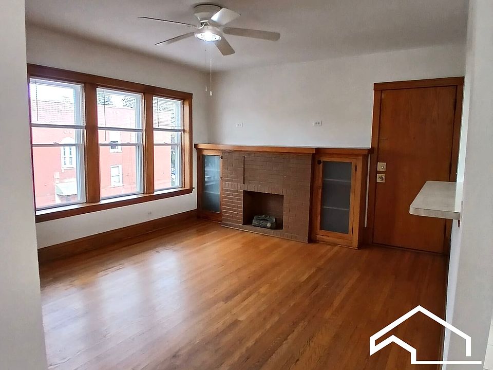 1st image of 5041 W Dickens Ave #2W