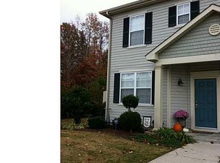 1427 Titchfield Dr, Chesapeake, VA 23320