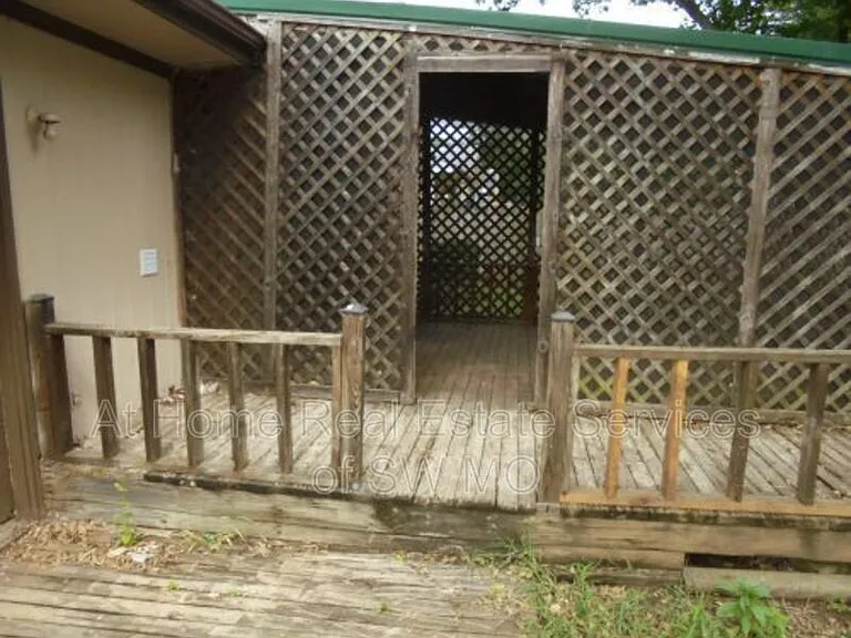 3410 W Maple Dr — Photo 11