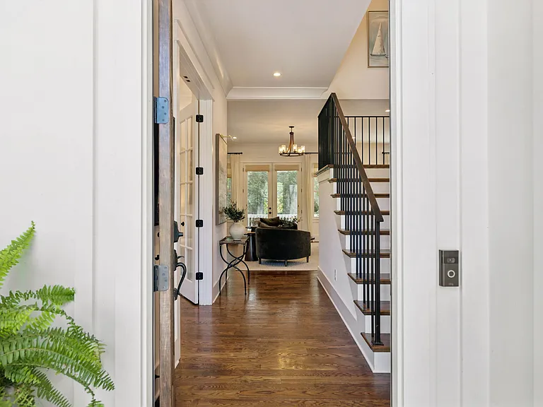 2203 Hobbs Rd — Photo 6